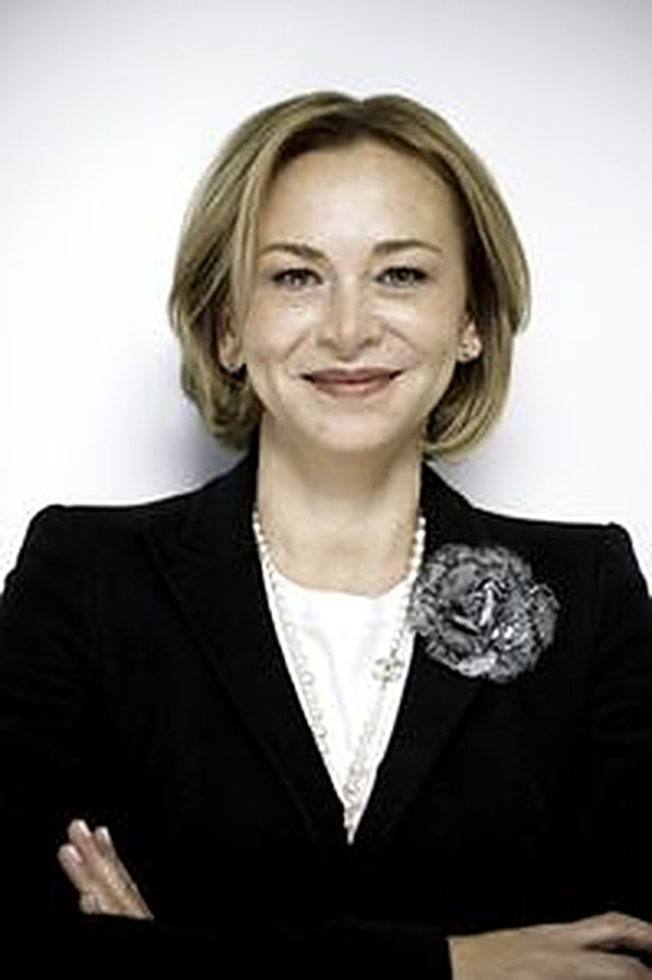 Portrait of Didem Gordon